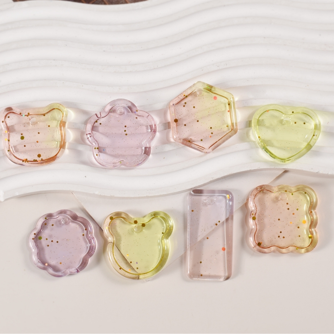 12 in 1 Pendant + Mini Jewellery Mold - Image 3