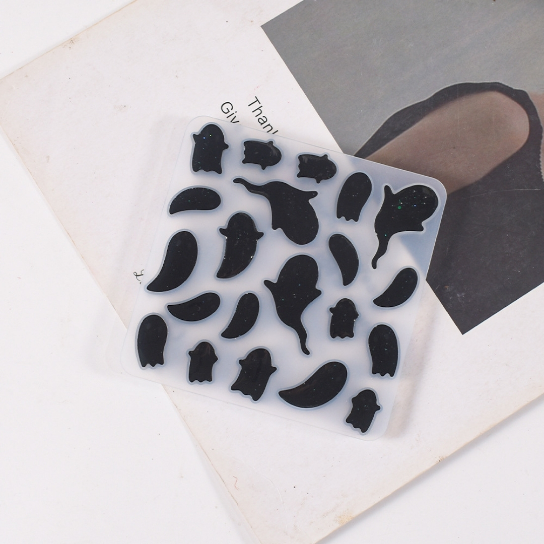 Ghost Emblishment Mold - Image 6