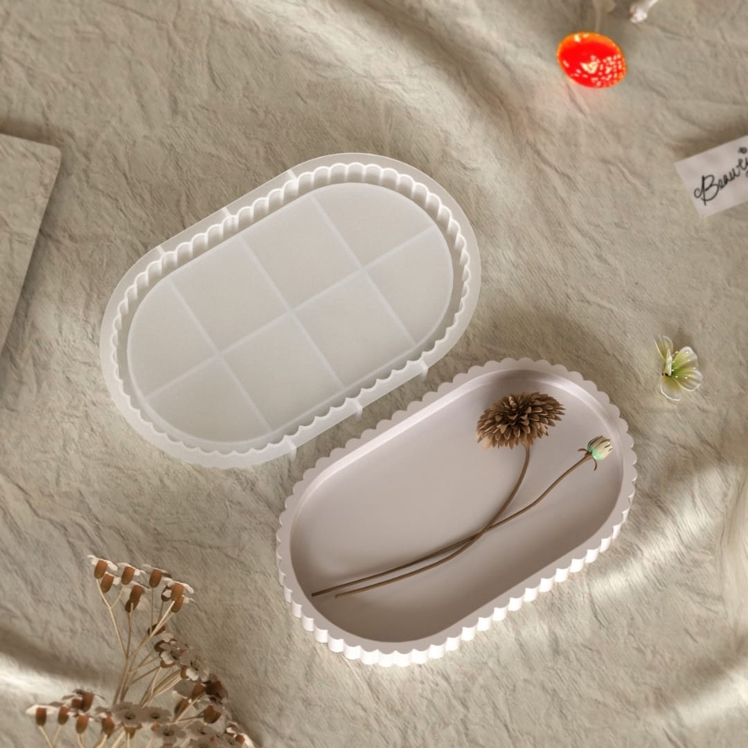Striped-Edge Oval Tray Mold - Image 2