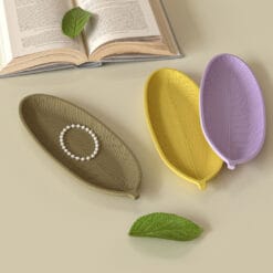 Alternative view of Serene Leaf Tray Mold